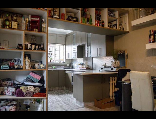 3 BEDROOM SIMPLEX FOR SALE IN DELVILLE